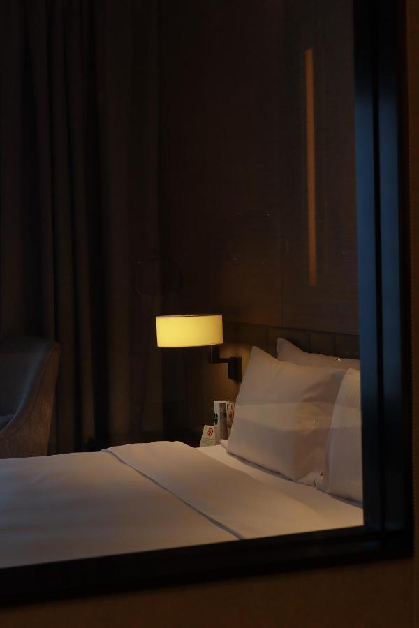 Ascott Raffles City Chengdu Apartamentos con servicio Exterior foto